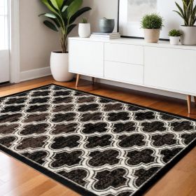 4' X 6' Black Geometric Stain Resistant Area Rug