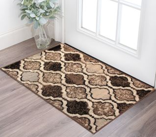 2' X 3' Ivory Quatrefoil Power Loom Distressed Stain Resistant Area Rug